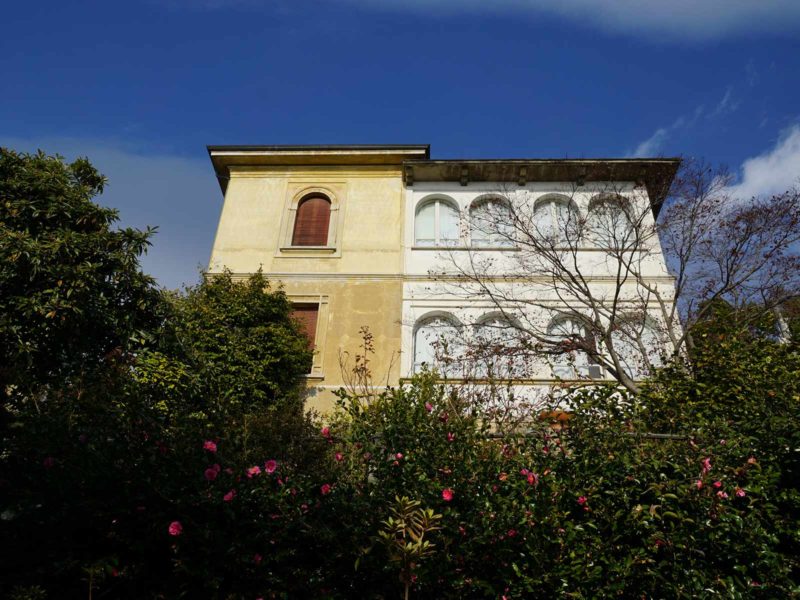 Außenansicht der Villa Soronzo in Italien